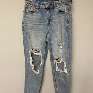 American Eagle High Rise Mom Jeans